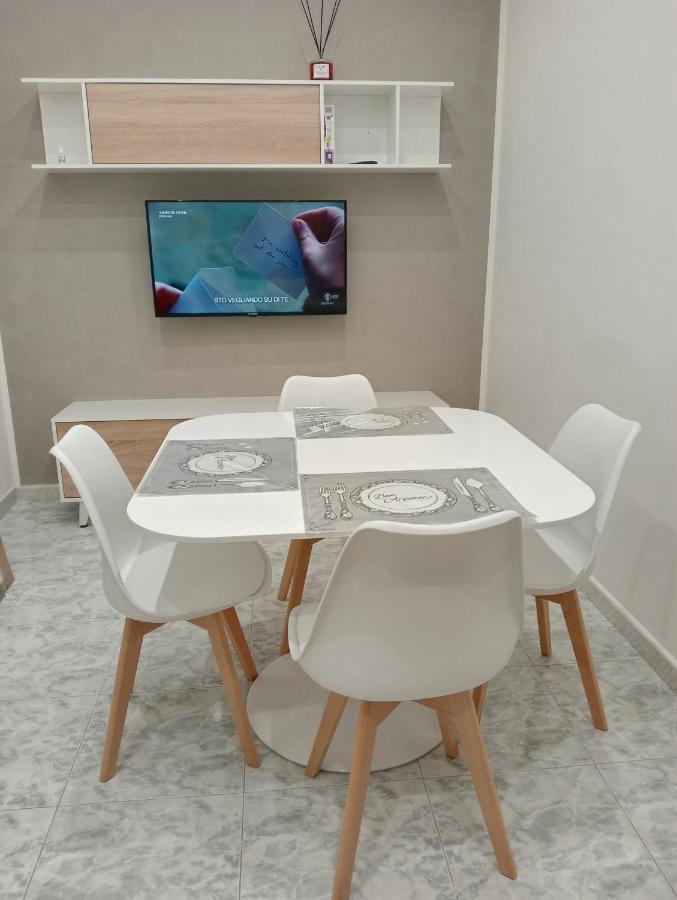 Apartmán Fra Sole E Stelle Bari Exteriér fotografie
